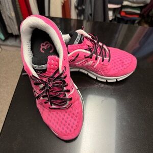 Women's Asics Gel Blur 33 Hot Pink Tennis shoes - Size 7